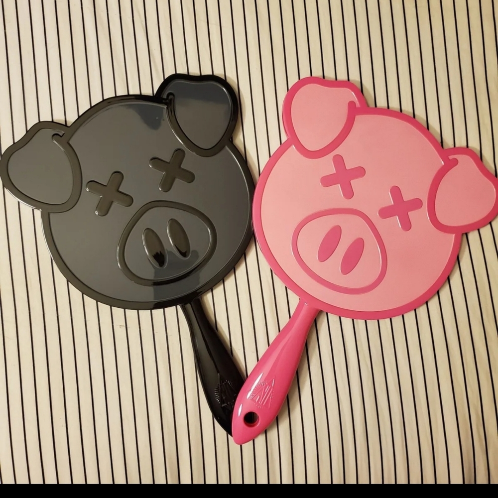Jeffree Star Pig Mirrors